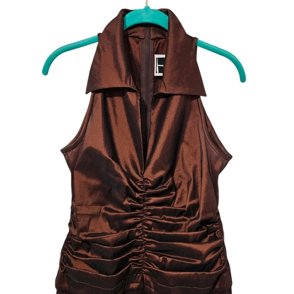 Tadashi Shoji Trumpet Hem Cocktail Dress - Picture 2 of 6